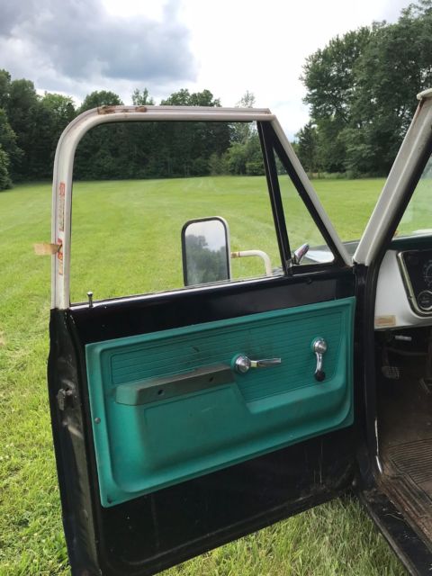 1972 Black Chevrolet C-10 Cab & Chassis