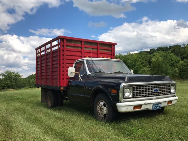 1972 Black Chevrolet C-10 Cab & Chassis