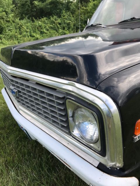 1972 Black Chevrolet C-10 Cab & Chassis