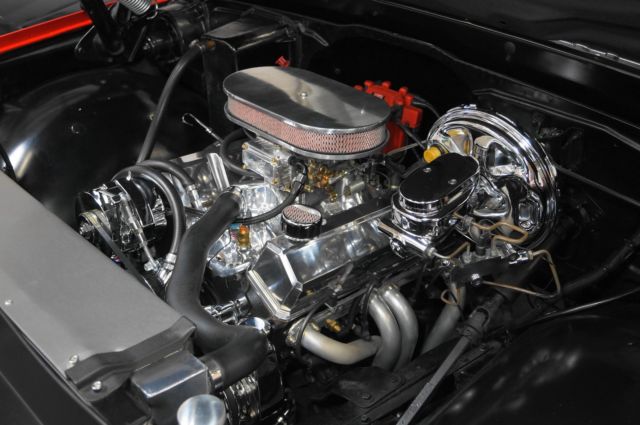 1972 Red Chevrolet C-10 Pickup Truck