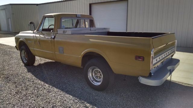 1972 Gold Chevrolet C-10 Standard Cab Pickup