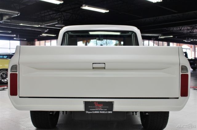 1972 White Chevrolet C-10 Pickup Truck
