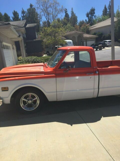 1972 Hugger Orange and White Chevrolet C-10 Pickup