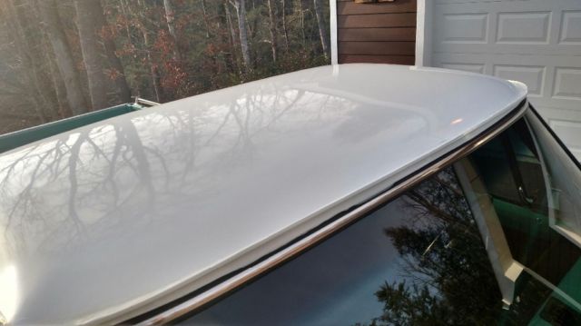 1972 White & Ochre Chevrolet C-10 Fleet side pickup