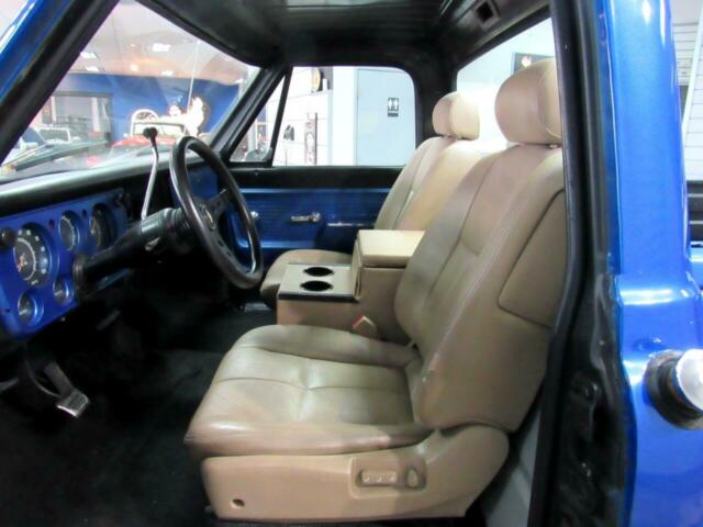 1972 Blue Chevrolet C-10 --