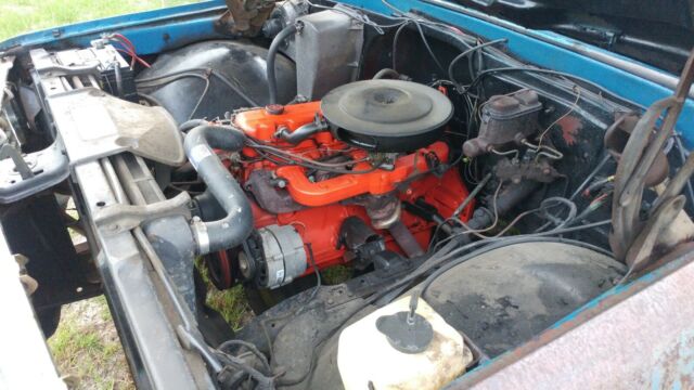 1972 blue Chevrolet C-10 Standard Cab Pickup