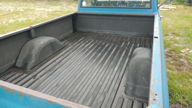 1972 blue Chevrolet C-10 Standard Cab Pickup