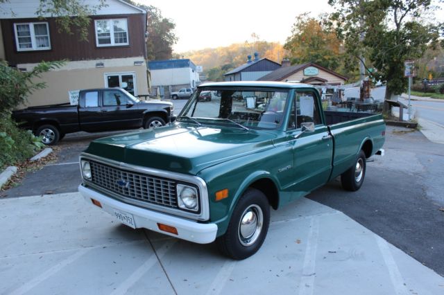 19720000 Green Chevrolet C-10 Standard Cab Pickup