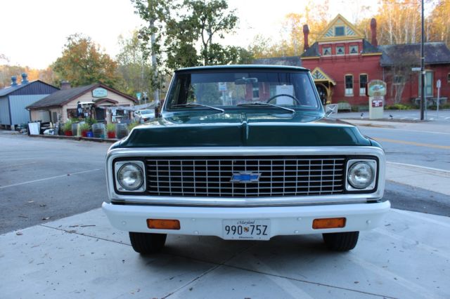 19720000 Green Chevrolet C-10 Standard Cab Pickup