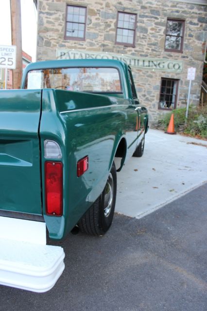19720000 Green Chevrolet C-10 Standard Cab Pickup