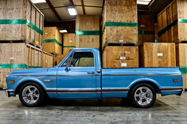 1972 Blue Chevrolet C-10 Standard Cab Pickup