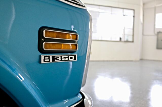 1972 Blue Chevrolet C-10 Standard Cab Pickup