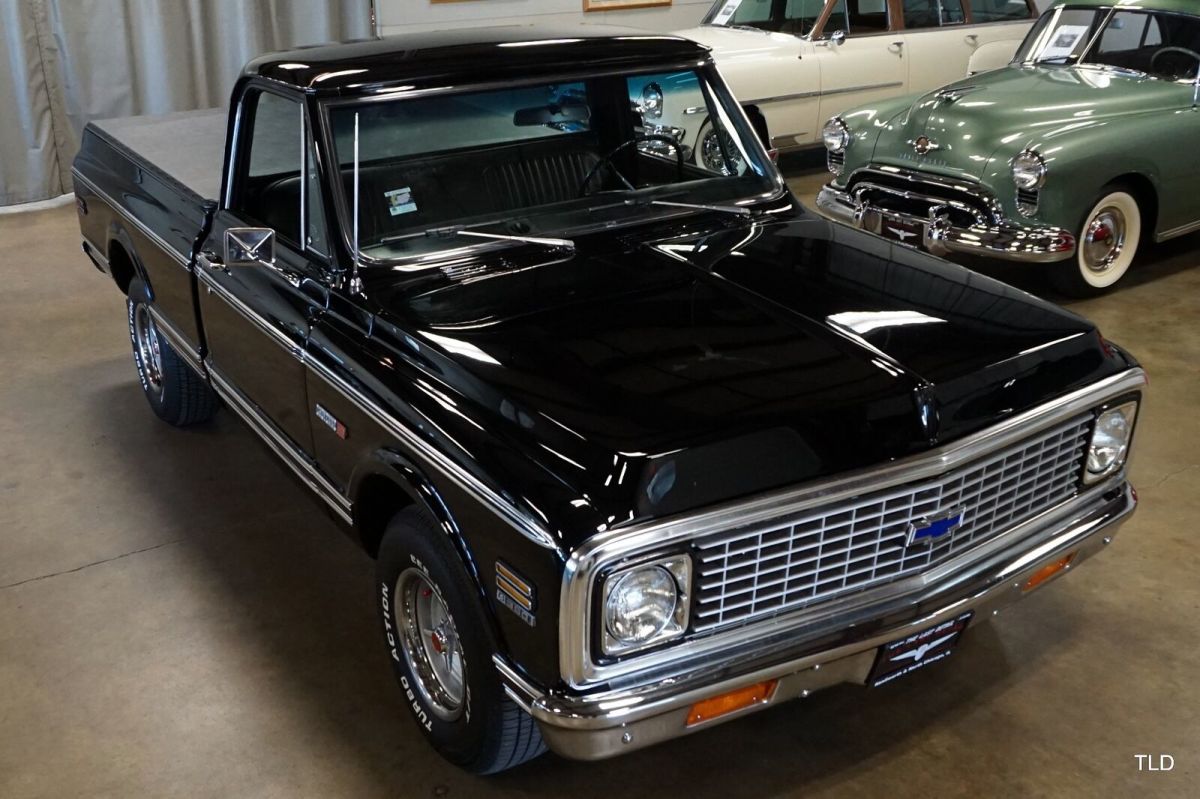 1972 Black Chevrolet C10 Pick Up --