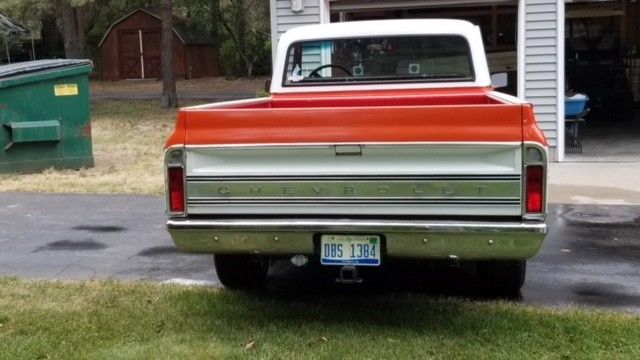 1972 orange Chevrolet C-10 Cab & Chassis