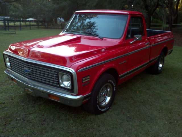 1972 Orange Chevrolet C-10 Standard Cab Pickup