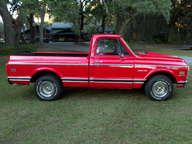 1972 Orange Chevrolet C-10 Standard Cab Pickup