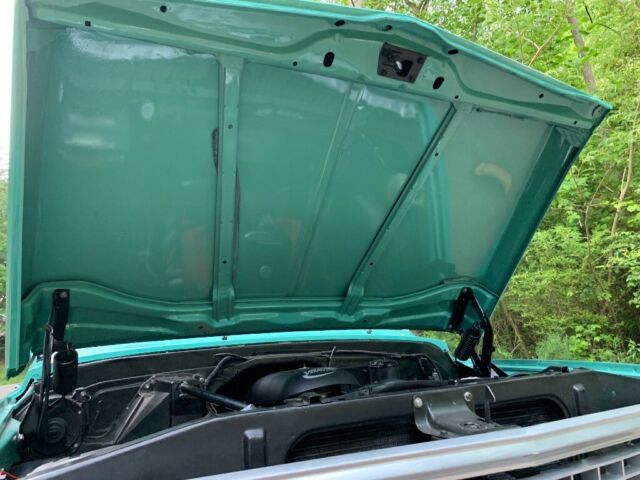 1972 Chevrolet C-10 Standard Cab Pickup