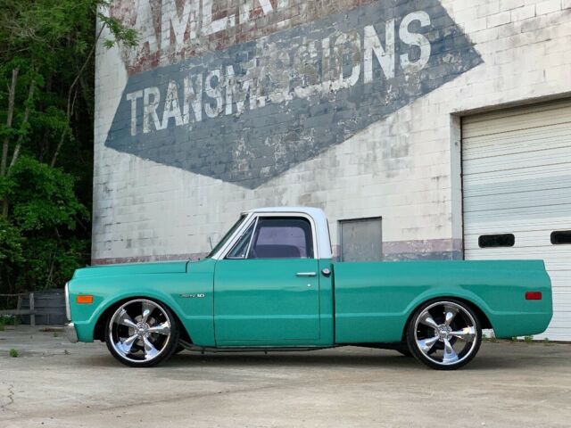 1972 Chevrolet C-10 Standard Cab Pickup