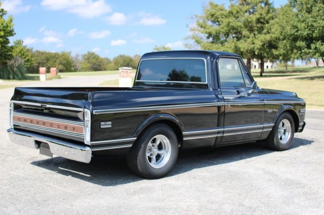 1972 Black Chevrolet C-10