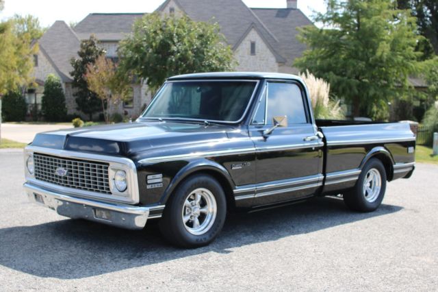 1972 Black Chevrolet C-10