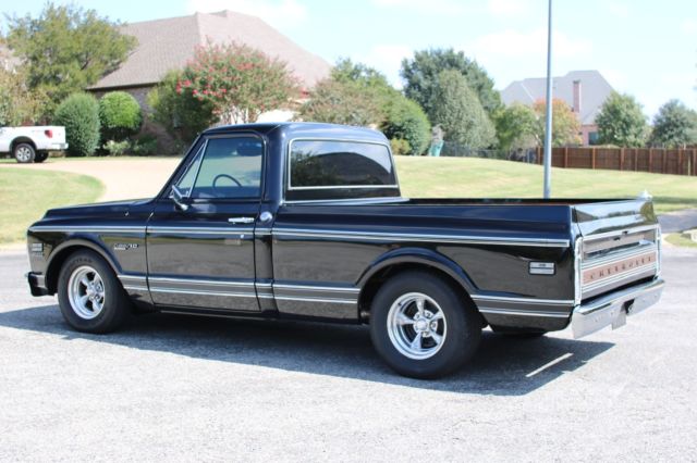1972 Black Chevrolet C-10
