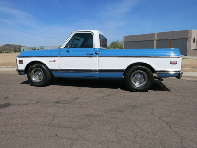 1972 Blue / White Chevrolet C-10 Pickup Truck