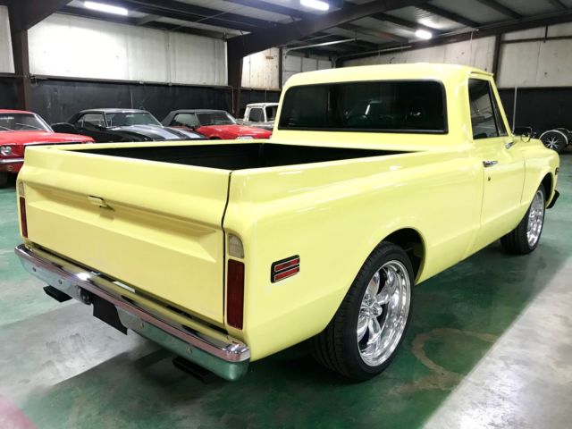 1972 Yellow Chevrolet C-10 Pickup