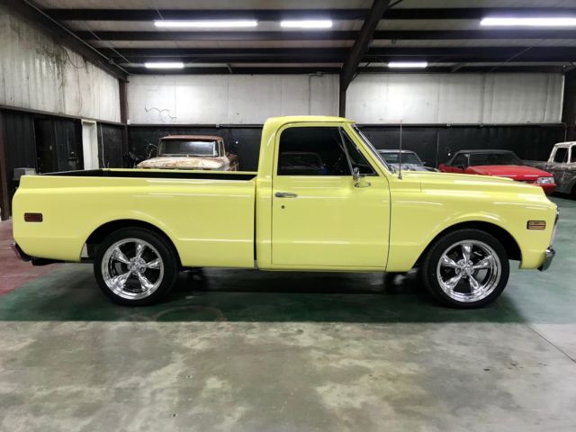 1972 Yellow Chevrolet C-10 Pickup