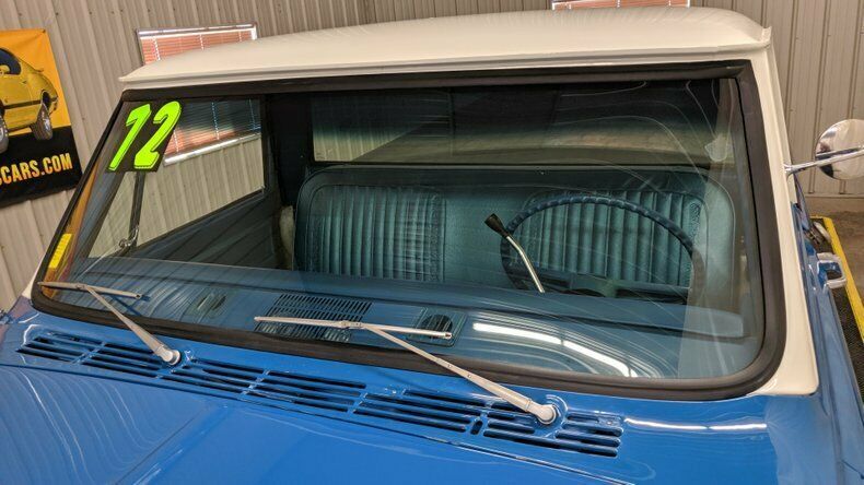 1972 Blue Chevrolet C10 Pickup (Truck)