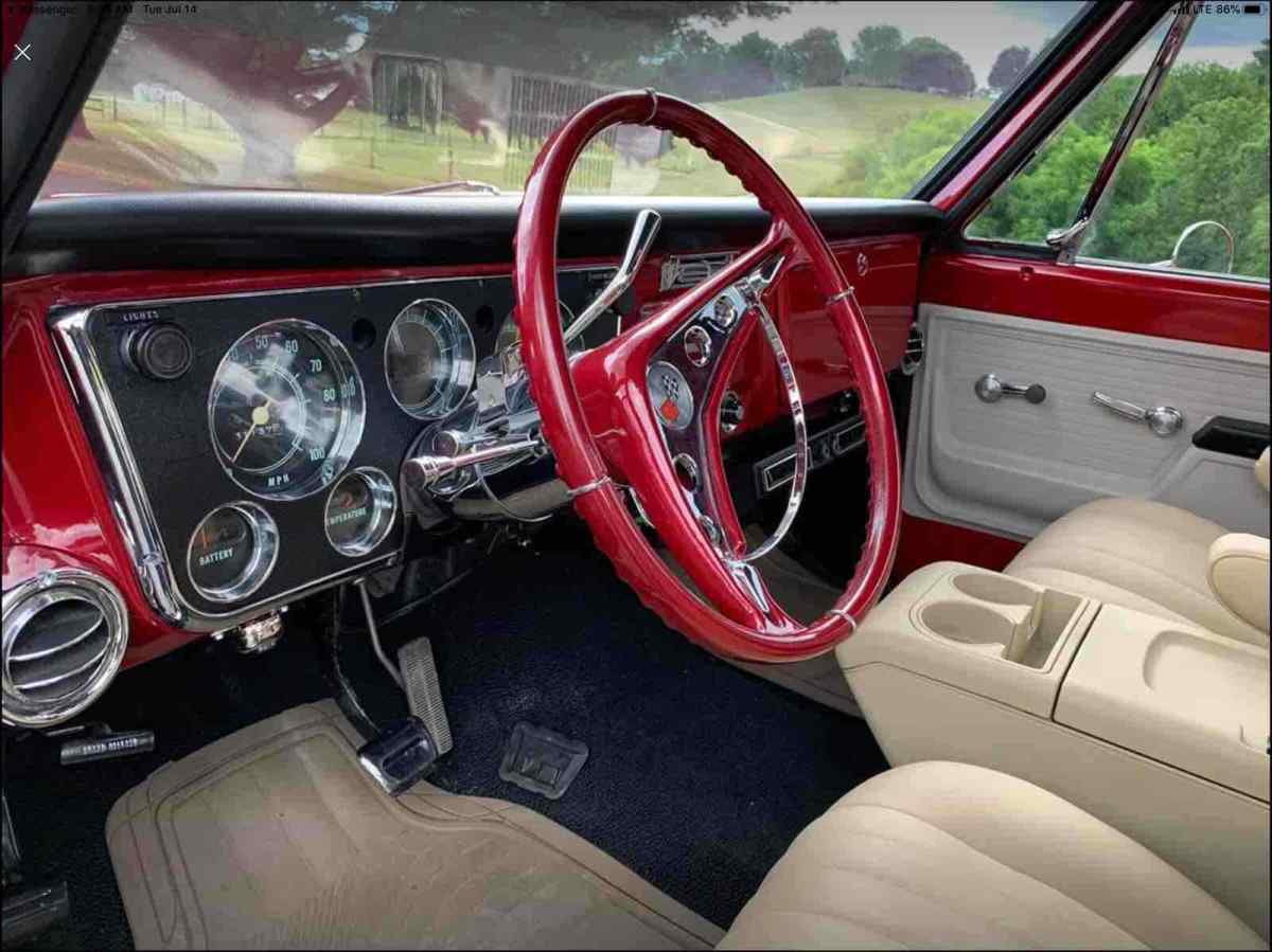 1972 Red Chevrolet C10/K10 Pickup