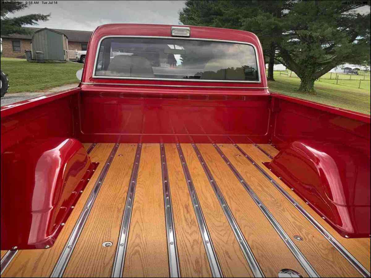 1972 Red Chevrolet C10/K10 Pickup