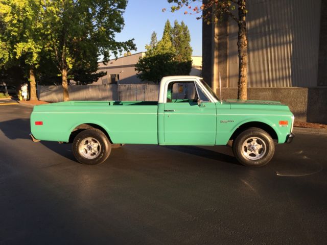 1972 Green Chevrolet C/K Pickup 2500 Standard Cab Pickup