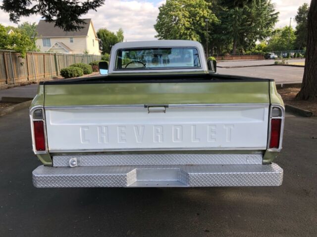 1972 Green Chevrolet C/K Pickup 2500 Standard Cab Pickup