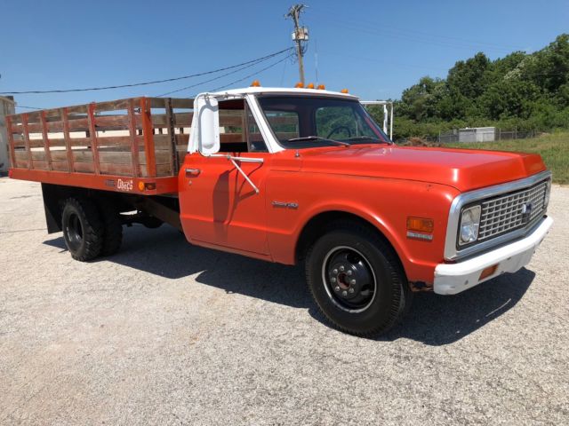 1972 Red Chevrolet Chevrolet Cab & Chassis