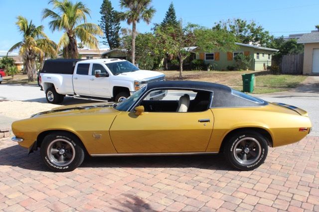 1972 Gold Chevrolet Camaro Coupe