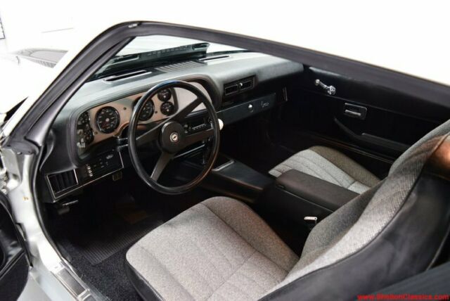 1972 Silver Chevrolet Camaro Hardtop