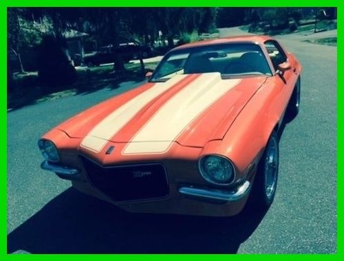 1972 White Chevrolet Camaro