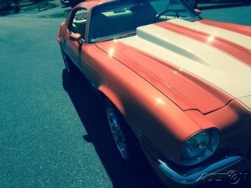 1972 White Chevrolet Camaro