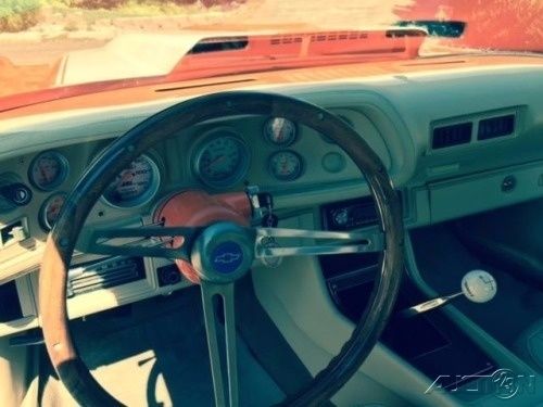 1972 White Chevrolet Camaro