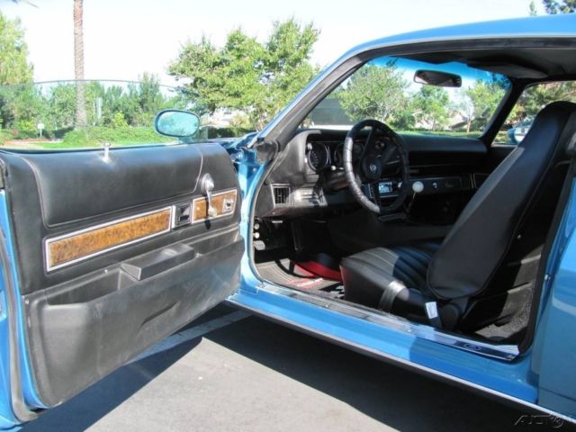 1972 White Chevrolet Camaro Coupe