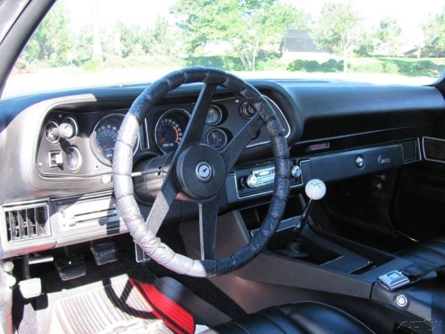 1972 White Chevrolet Camaro Coupe