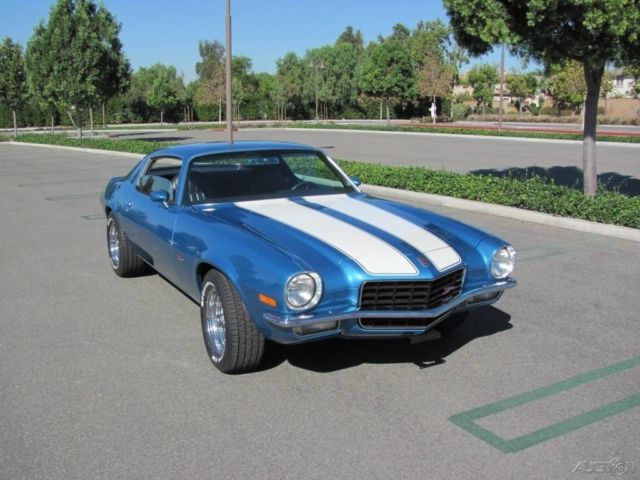 1972 White Chevrolet Camaro Coupe