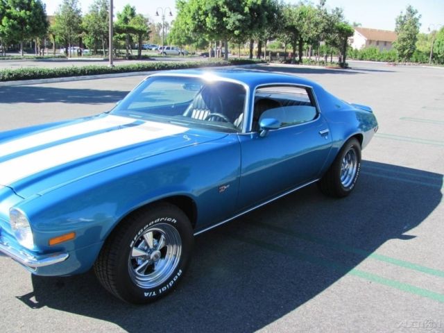 1972 White Chevrolet Camaro Coupe