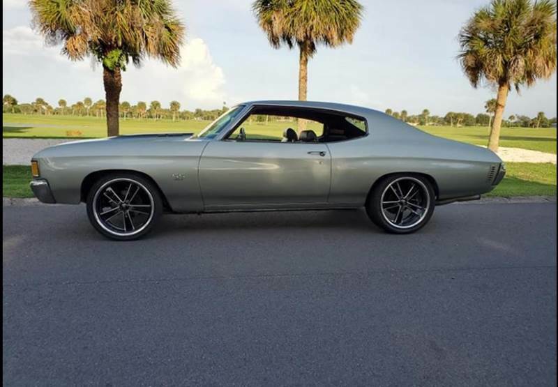 1972 Silver Chevrolet Chevelle Coupe