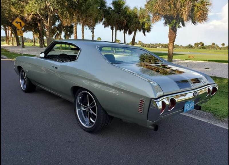 1972 Silver Chevrolet Chevelle Coupe