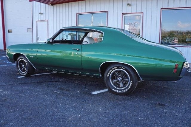 1972 Green Chevrolet Chevelle --