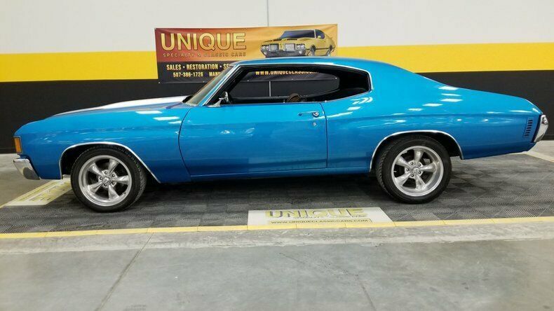 1972 Blue Chevrolet Chevelle Coupe