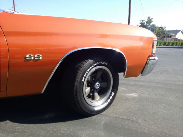 1972 GM 65 FLAME ORANGE METALLIC Chevrolet Chevelle Convertible