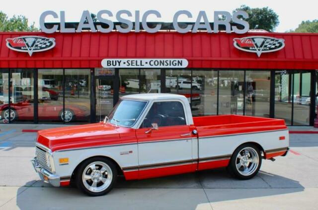 1972 Orange Chevrolet Chevenne Super 10 --