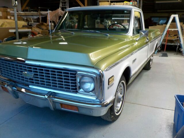 1972 Green Chevrolet C-10